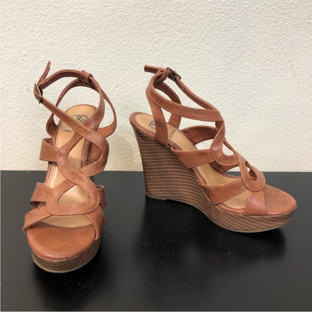 Daisy Fuentes Brown Faux Leather Wedge High Heels